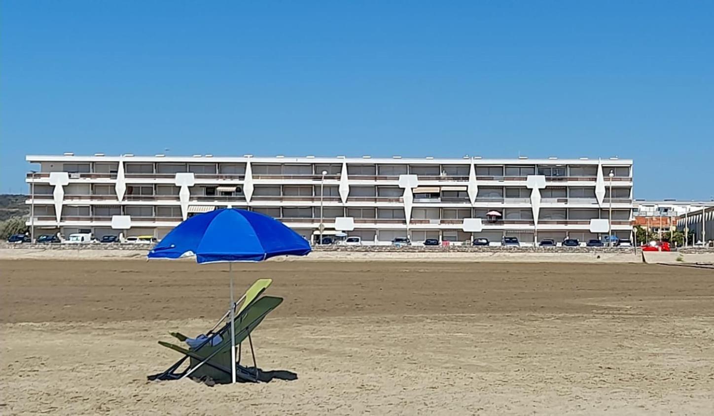 Sur La Plage ポール・ラ・ヌーヴェル エクステリア 写真